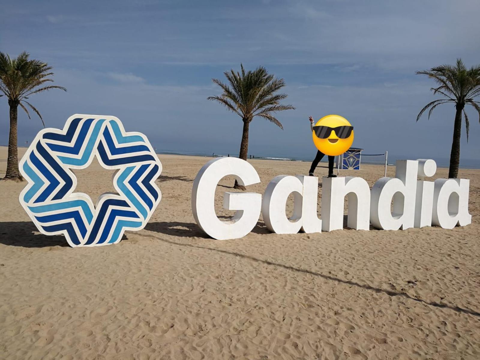 Mare De Deu, Vivienda Vacacional Para Familias Y Mayores De 25 Anos En El Grao De Gandia-Playa Playa de Gandia 외부 사진