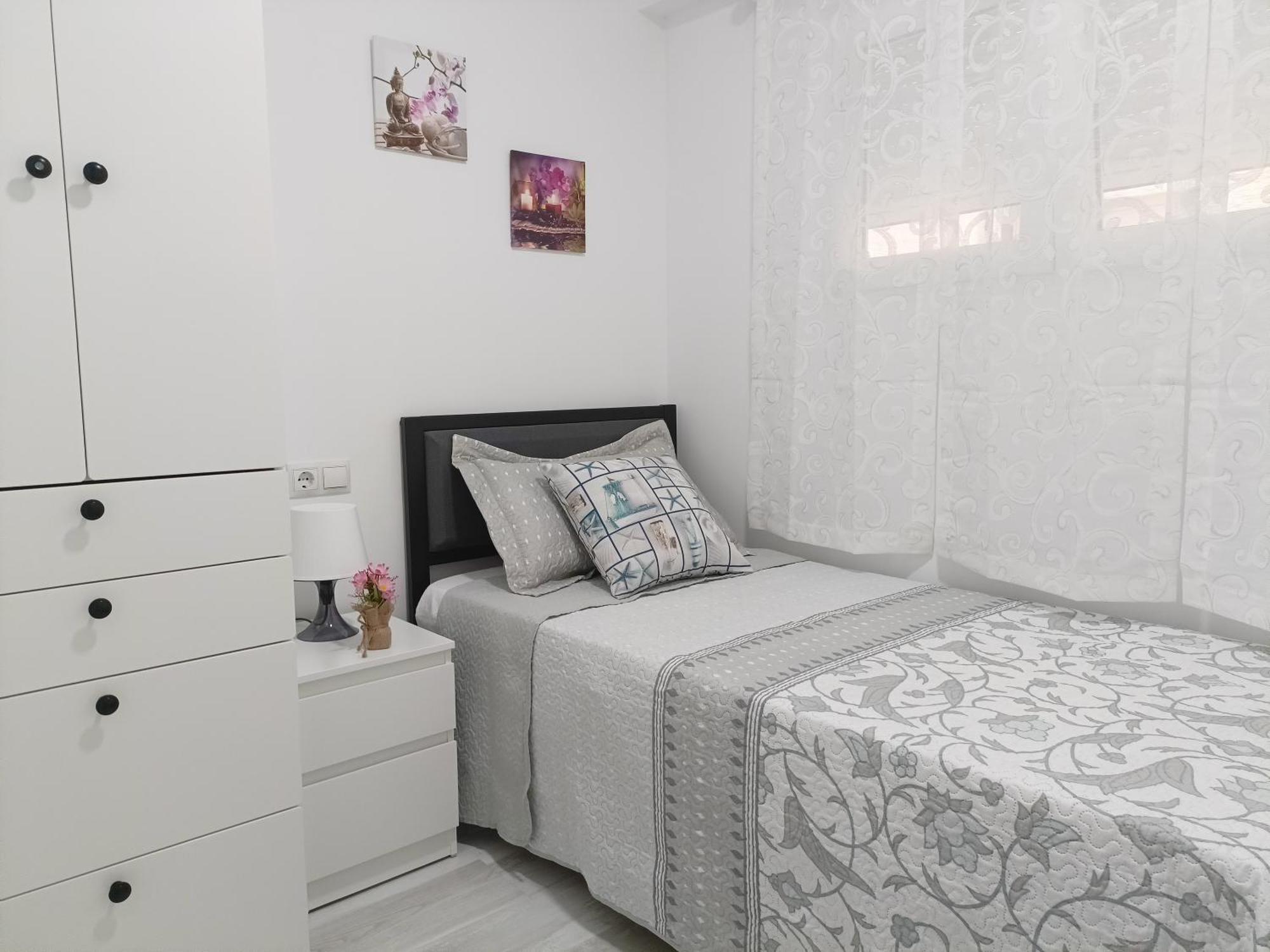 Mare De Deu, Vivienda Vacacional Para Familias Y Mayores De 25 Anos En El Grao De Gandia-Playa Playa de Gandia 외부 사진